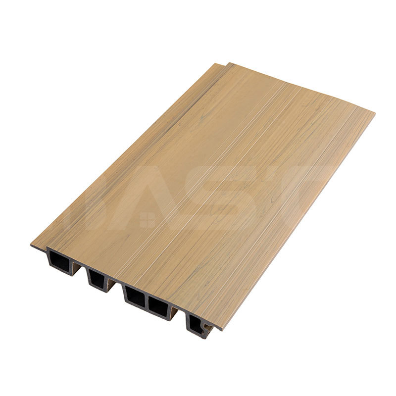 Жарко ли летом в композитном настиле? Честная правда